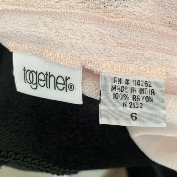 Together long flowing dress side zipper size 6 - Picture 8 of 8